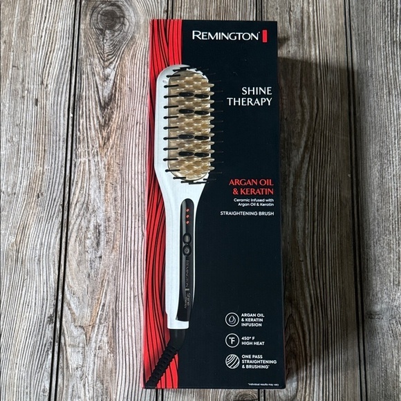 Remington Other - Remington Shine Therapy hair Straightening Brush NEW ceramic technology infusion